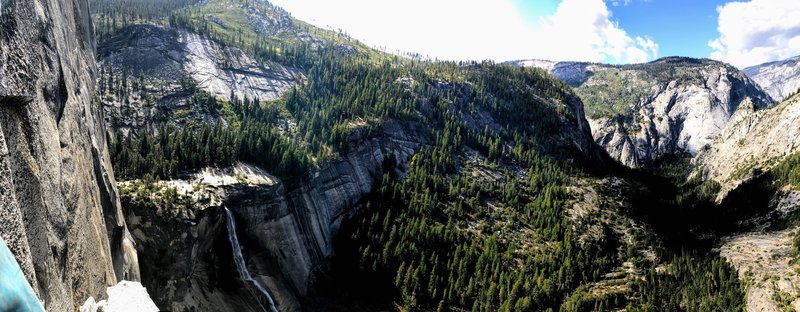 Panoramic view from P5 belay. Glacier Point and Jericho wall off in the distance