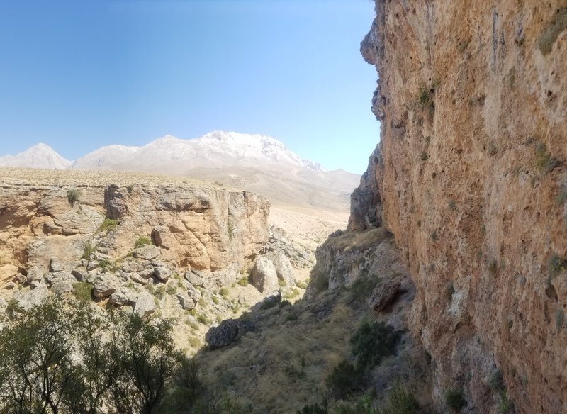 Looking west towards the big mountains while lowering off of sector Çatıkatı.