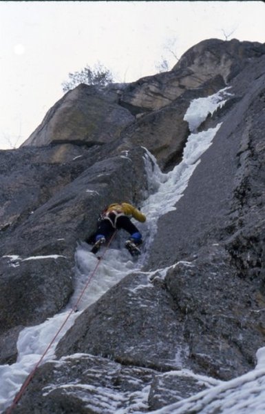 Tom Sciolino on pitch 1, March 1981. He led through the standard belay, launched over the broken column (which fell off completely as I stepped it off following), and brought me up from a hanging belay just out of view.