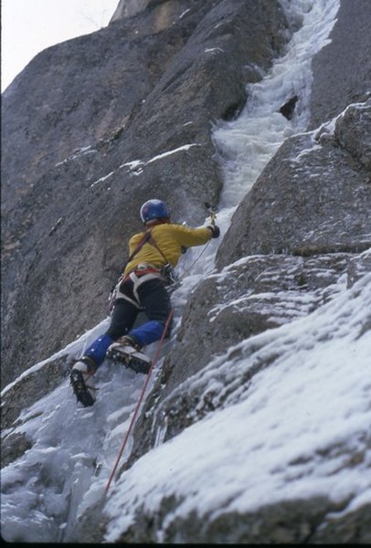 Tom Sciolino down low, March 1981. Note the old school crampons, Whillan's harness, and Hummingbird hammer. My tools at the time were a Hummingbird hammer, Chouinard alpine hammer, non-rigid crampons, and a tolerance for bloody knuckles.