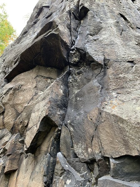 Rock Climb The Bulge, Duluth Area (Rock and Ice)
