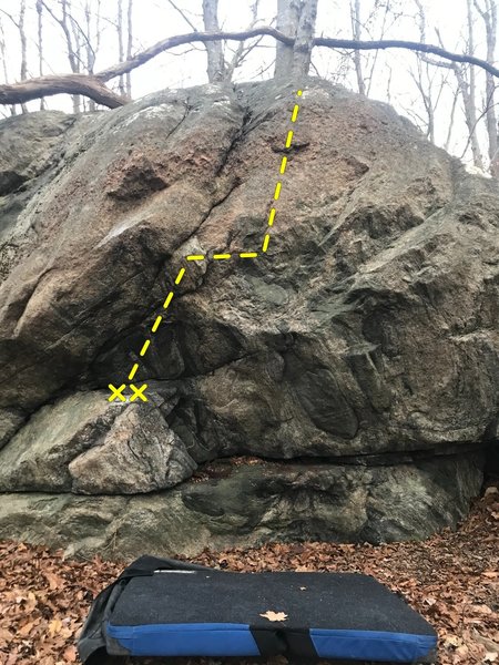 Rusty Can V2/3 - 7 Foot Boulder