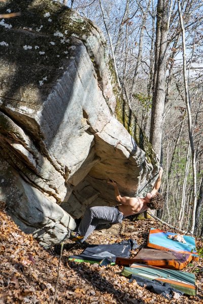 Finn Harris gaining the lip and preparing to 'Climb Aboard' Photo by Andy Krick Photography