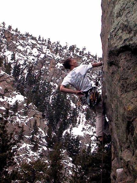Pete Franzen climbing Global Gorilla.