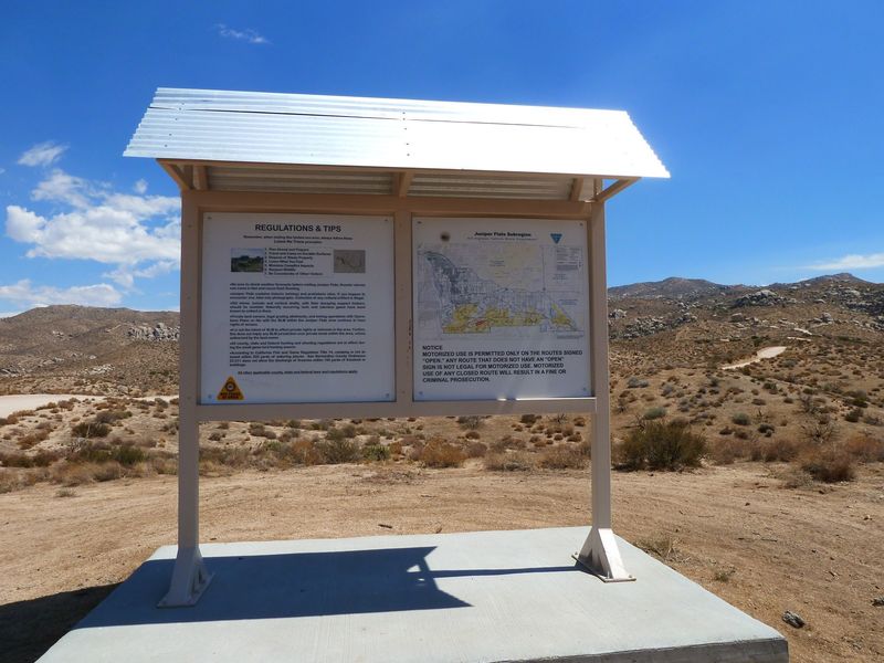 Juniper Flats information kiosk, San Bernardino Mountains
