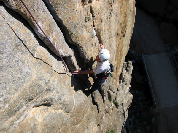 Bernard right where the crack goes from 5.9 to 5.10 in difficulty - below the roof.