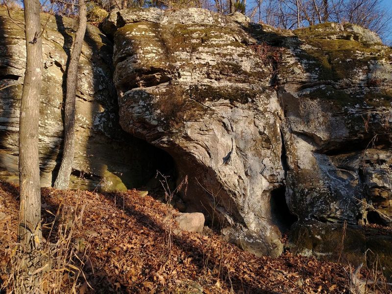 Bouldering in Coyote Cave, Northwest Arkansas (NWA) Region