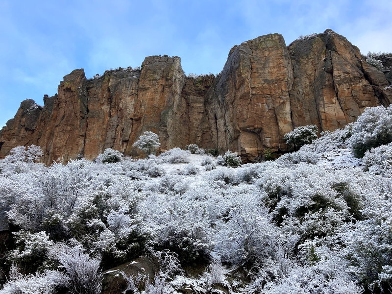 A smattering of snow that would soon succumb to perfect climbing temps