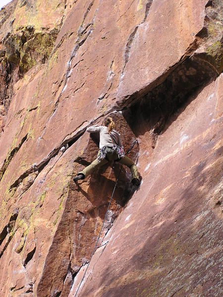 K.B. pulling the roof on the Center route...