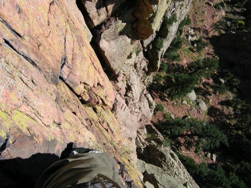 Midway through the P4 traverse looking down.<br>
Are we scared yet?<br>