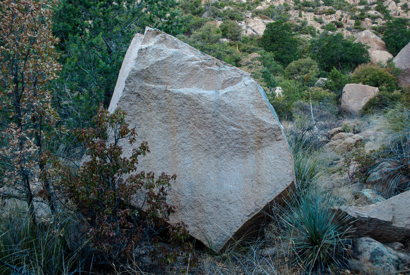 Bouldering in Corner Stone, Cochise Stronghold