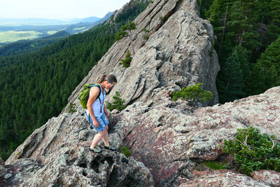 On the ridge a bit before the downclimb.