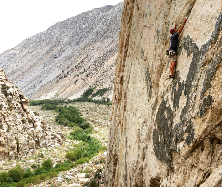 Rock Climb Close Shave, Sierra Eastside