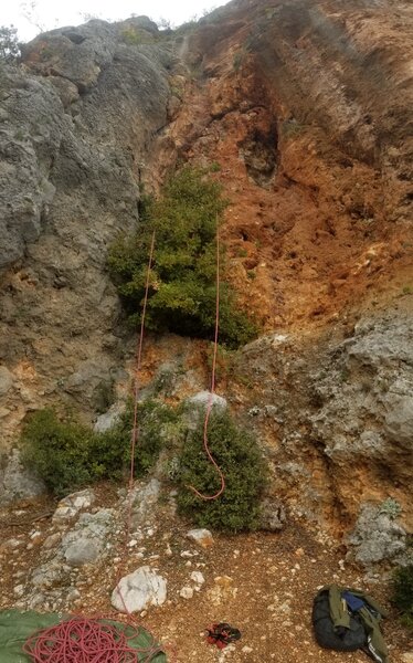 Careful not to get your rope snagged while cleaning City Watch.