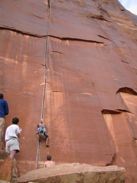 Climber: Erin Keeley <br>
Photo: Botsy Phillips