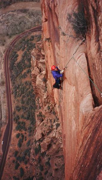 Luke coming up to Earth Orbit Ledge