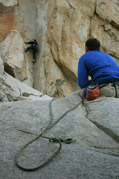 Jen at the stemming crux on Coarse and Buggy.