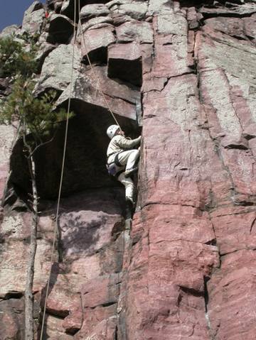 Jan Brown smearing to reach the undercling