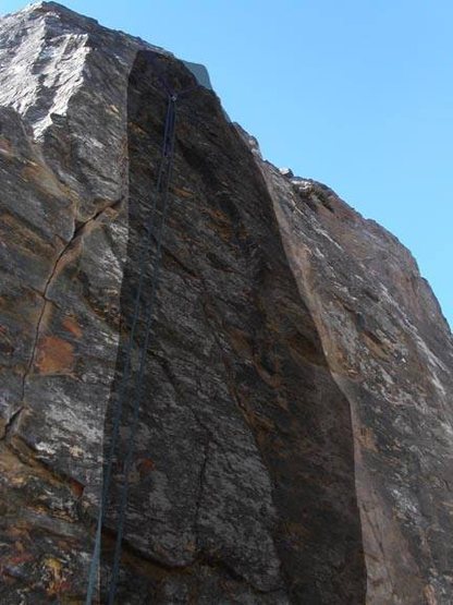 The large cracks outside of the shaded area are off.