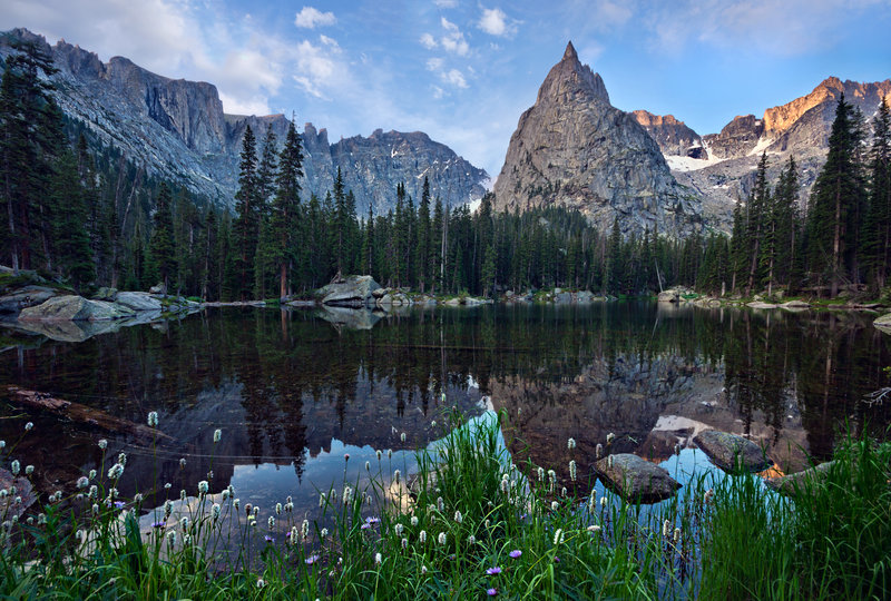 crater lake day hikes