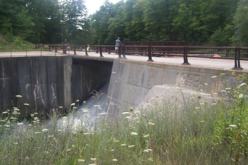 Lows Upper Dam