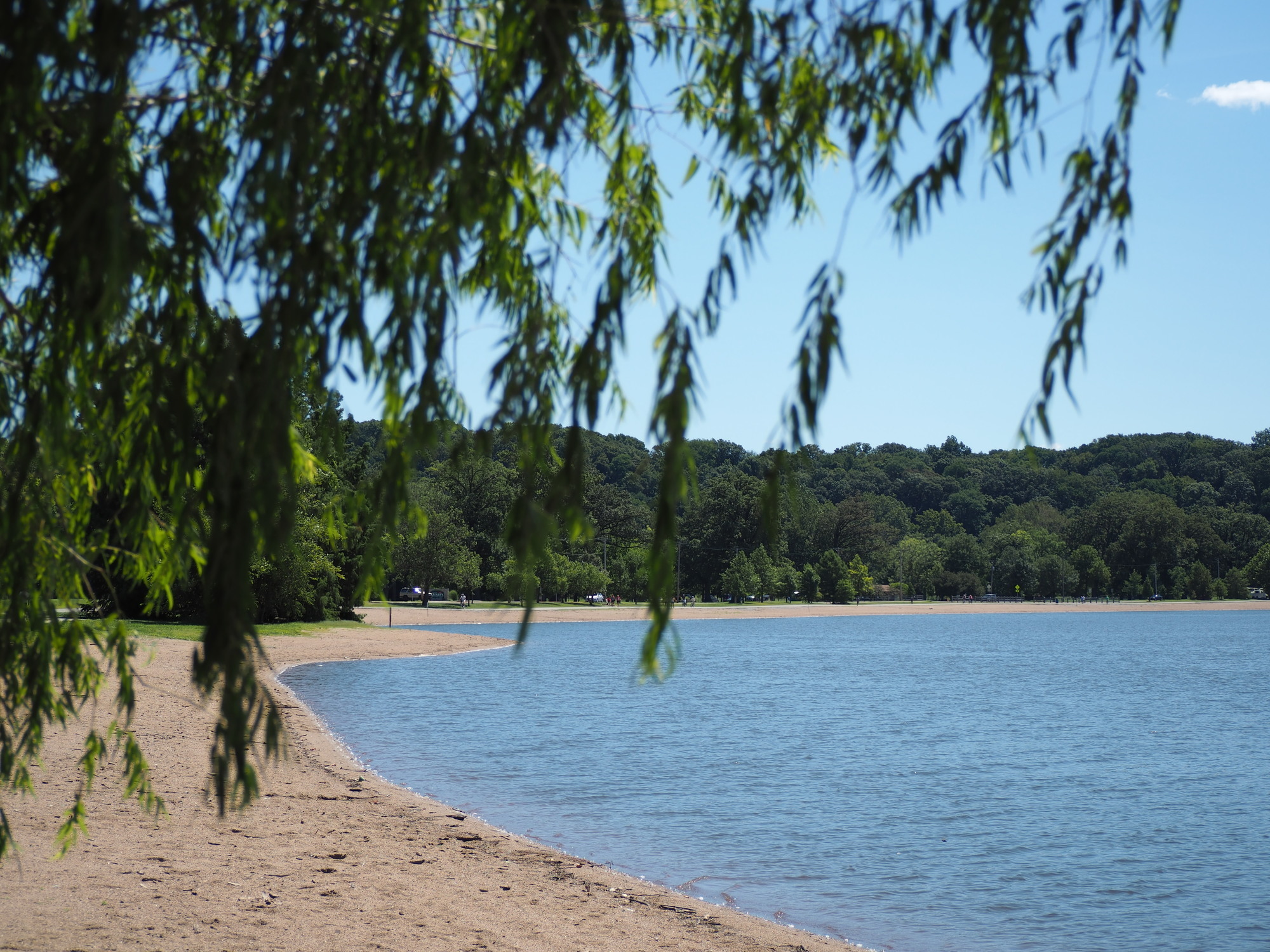 Creve Coeur Lake Trail Map View Of The Beach At Creve Coeur County Park Along The Lakeview Loop Trail.