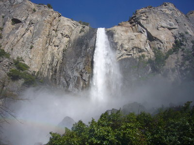 Bridalveil Falls Trail Hiking Trail Yosemite Valley California