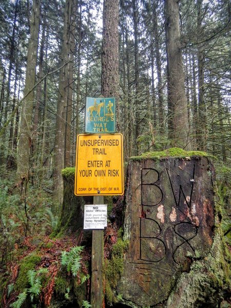 Entrance to George's Way Trail.
