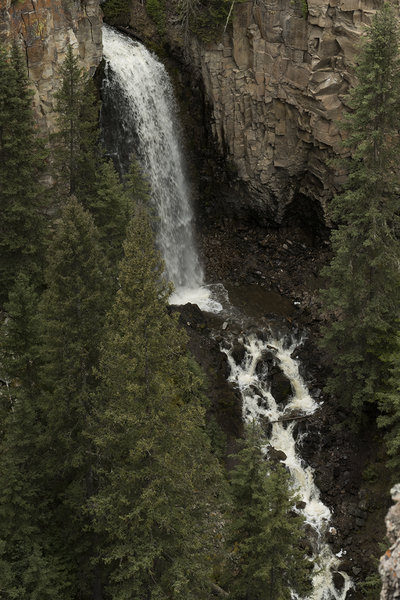 Lost Creek Falls