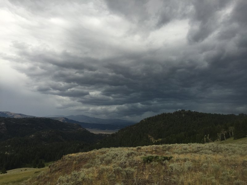 Storm brewing to the south over Mount Washburn.