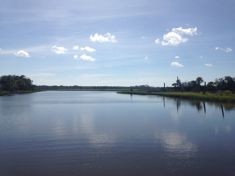 View of the St. John's River from the edge of the pier.