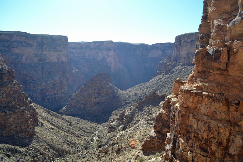 Airy ledge in Horse Trail Canyon.