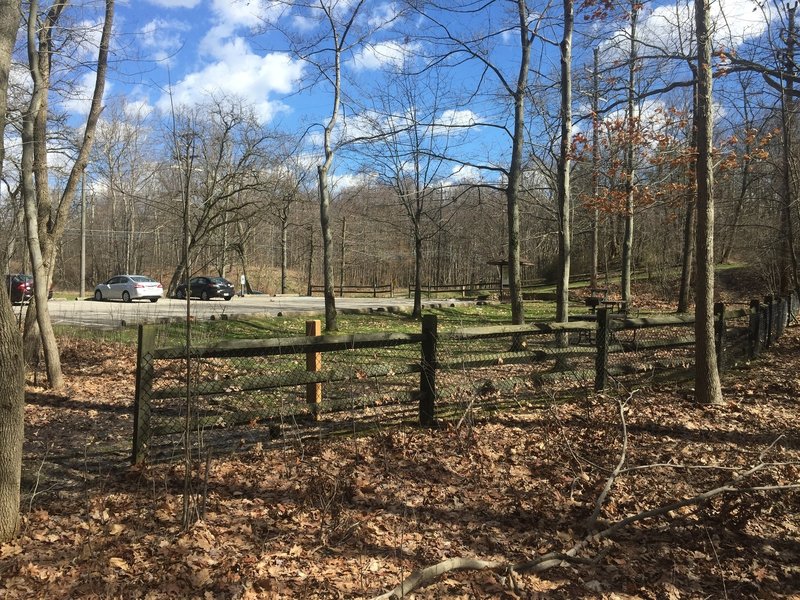 This is the Alexander Road Trailhead as seen from the Sagamore Creek Loop Trail.