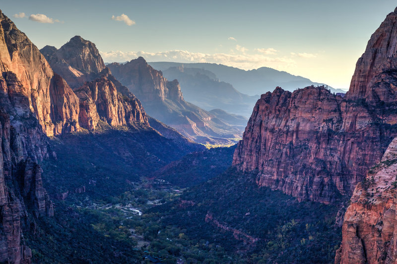 There's a reason Angel's Landing is so popular – you just can't beat the view.