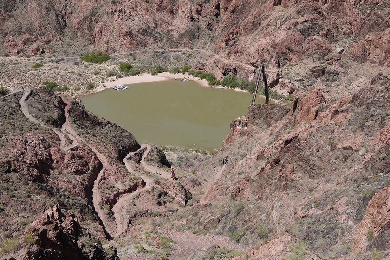 The South Kaibab Trail descends to the Colorado River and the Kaibab Bridge.