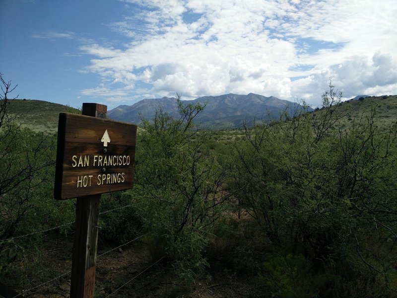 The scenic vista at the start of the trail.