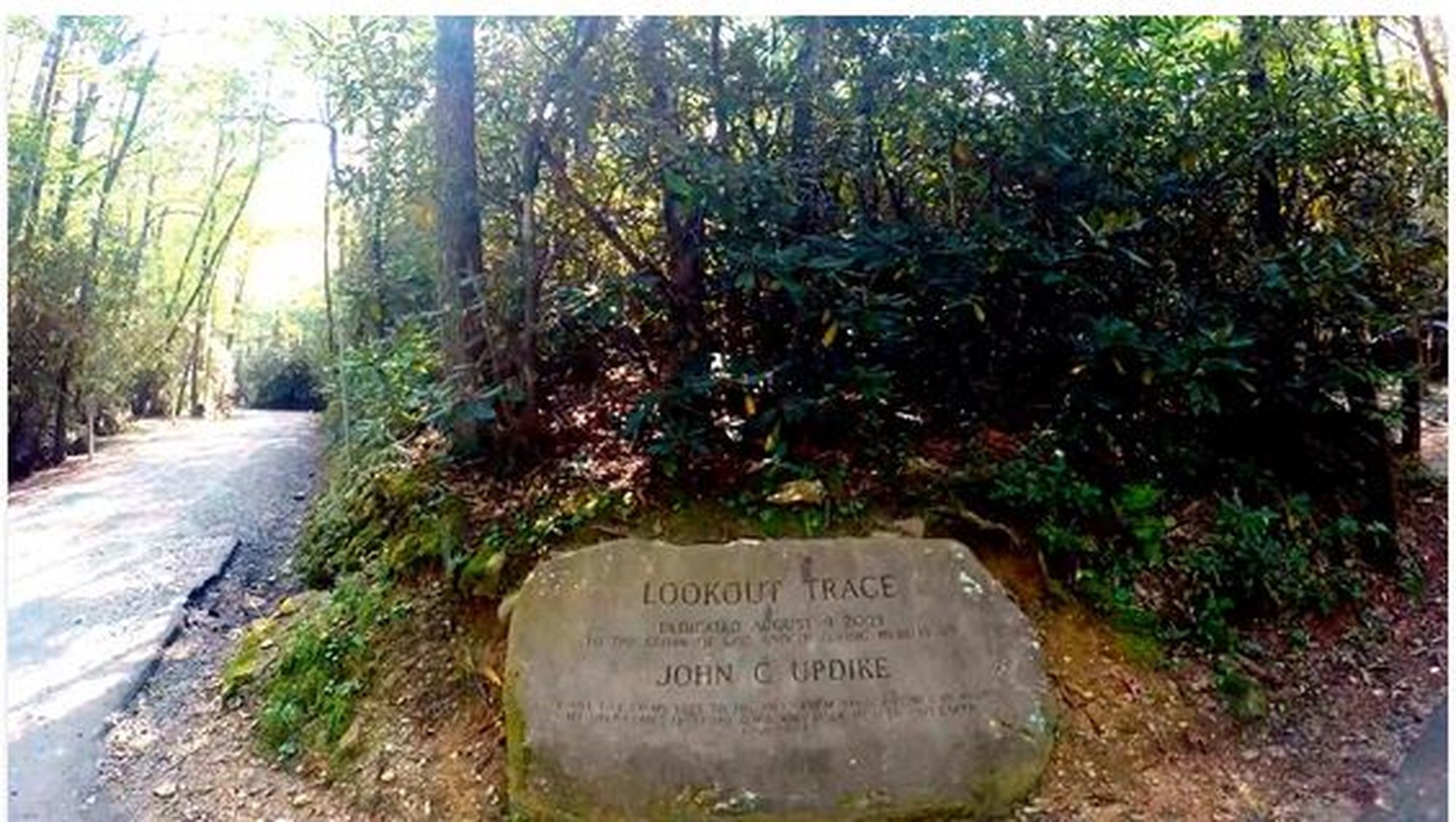 Trailhead Marker at the Lookout Trailhead