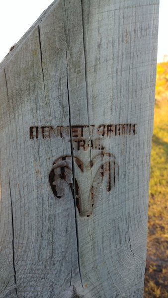 Trail markers along the Bennett Creek Trail.