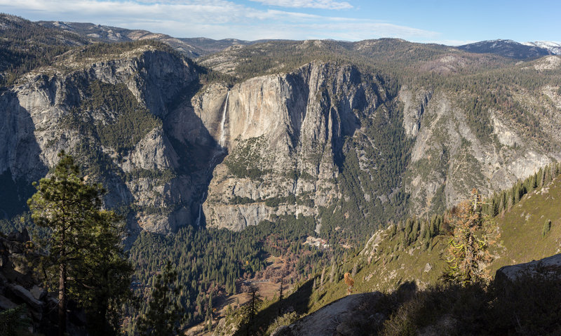 Upper and Lower Yosemite Falls from the rim across the valley on Roosevelt Point Trail