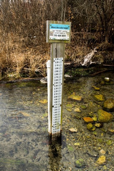 Crowd Hydrology Measuring Stick
