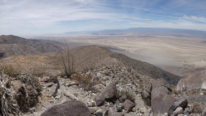 120 degree panorama of the ridge up to Villager Peak