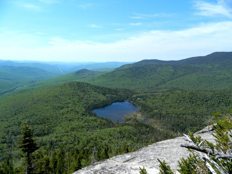 Overlook towards Lonesome Lake from Hi-Cannon Trail.