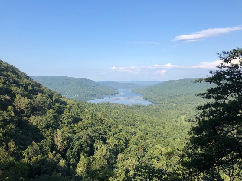Overlook of the Tennessee River at Ransom Hollow