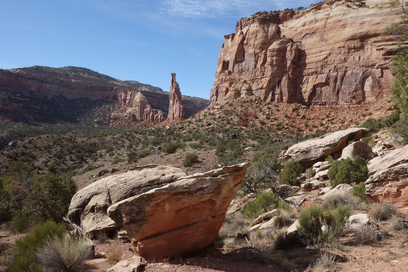 Independence Monument viewed from the Monument Canyon Trail