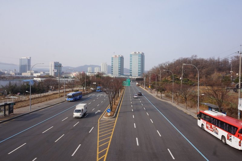 Heolleung-Ro (road) from the Seoul Trail