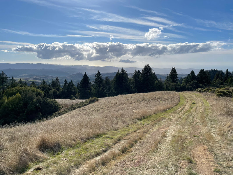 The views as the trail approaches the ridge line are amazing. You can ...