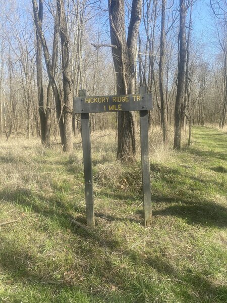 Trailhead sign for Hickory Ridge Trail