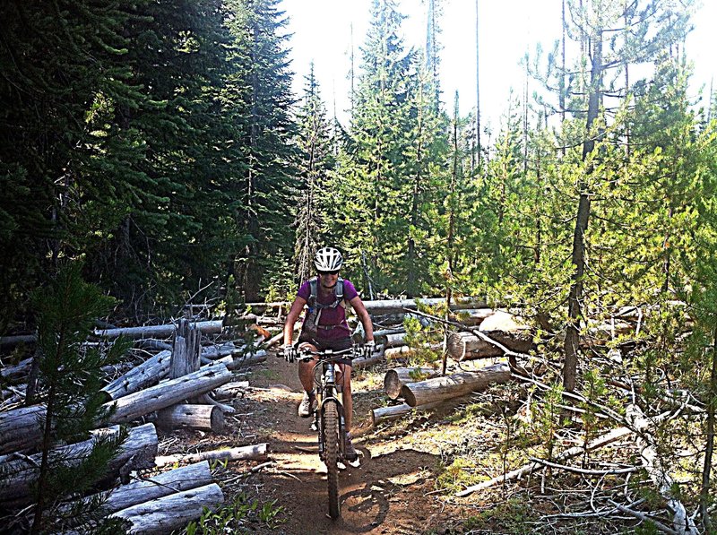 Heading around the sunnier side of Cultus