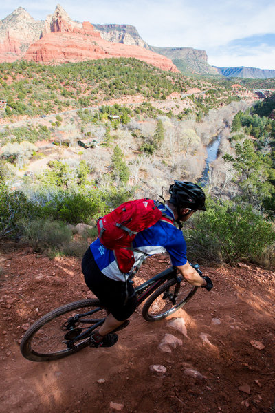 First views of Oak Creek Canyon as the descent continues down to Oak Creek