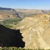 Palisade Rim Trail runs along the edge of the cliffs on the right, it's a long way down, hence the "Need to Know" section says to watch where you're going. Nice views though.